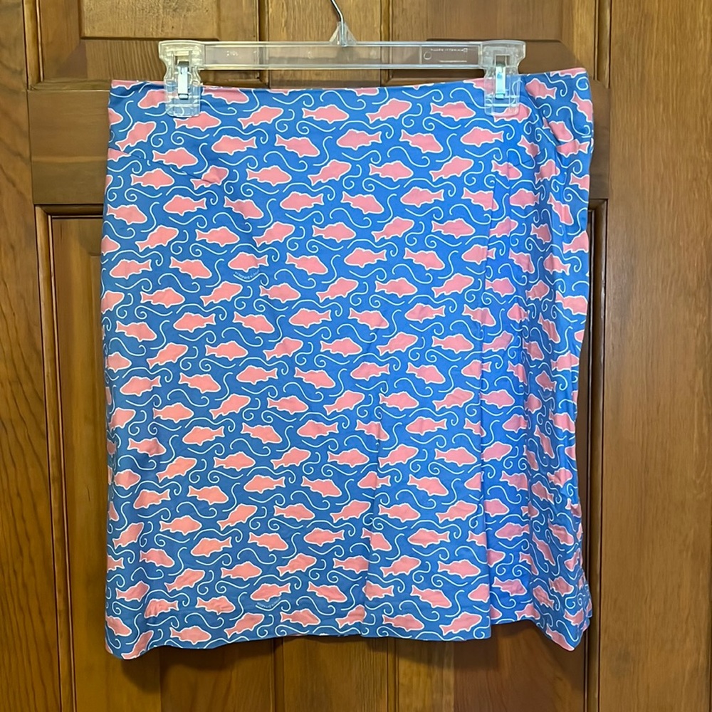 Vineyard Vines fish skirt